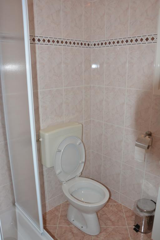 Apartments Petar & Anka Biograd Na Moru Quarto foto