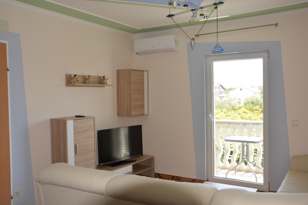 Apartments Petar & Anka Biograd Na Moru Exterior foto